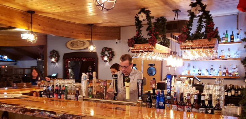 The Windjammer Bar and Grill (The Surfsider) - Web Listing